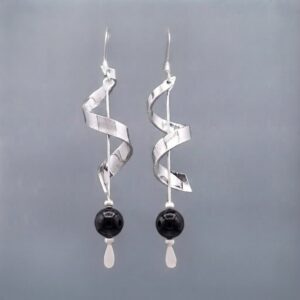 Kinetic Sway with Black Onyx