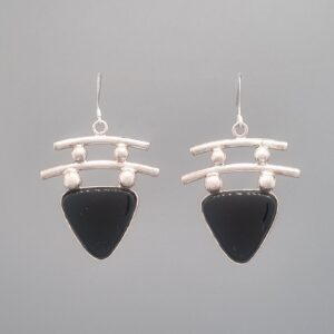 Arch Earrings with Black Onyx Trillion